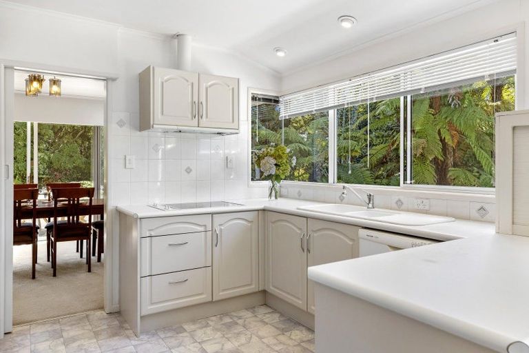 Photo of property in 45 Ingle Avenue, Waipahihi, Taupo, 3330