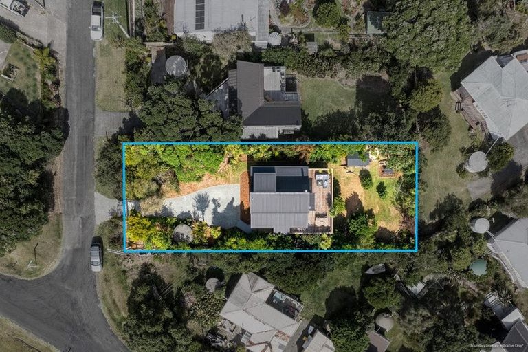 Photo of property in 4 Hillside Crescent, Leigh, 0985