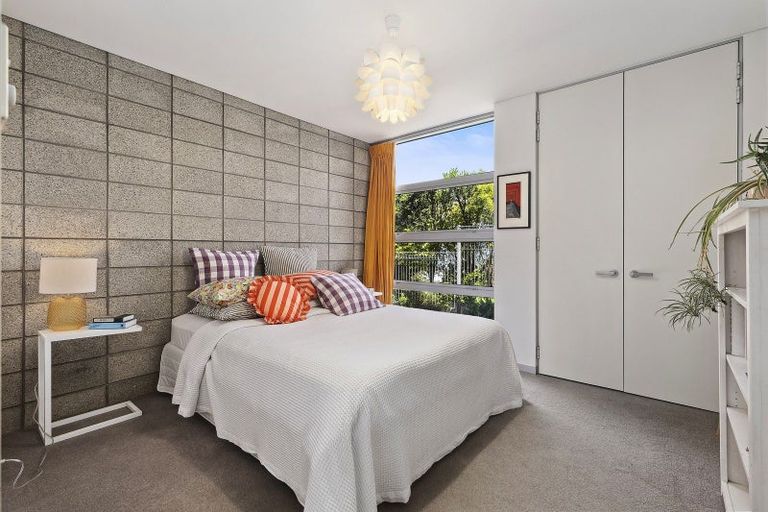 Photo of property in 29 Waru Street, Khandallah, Wellington, 6035