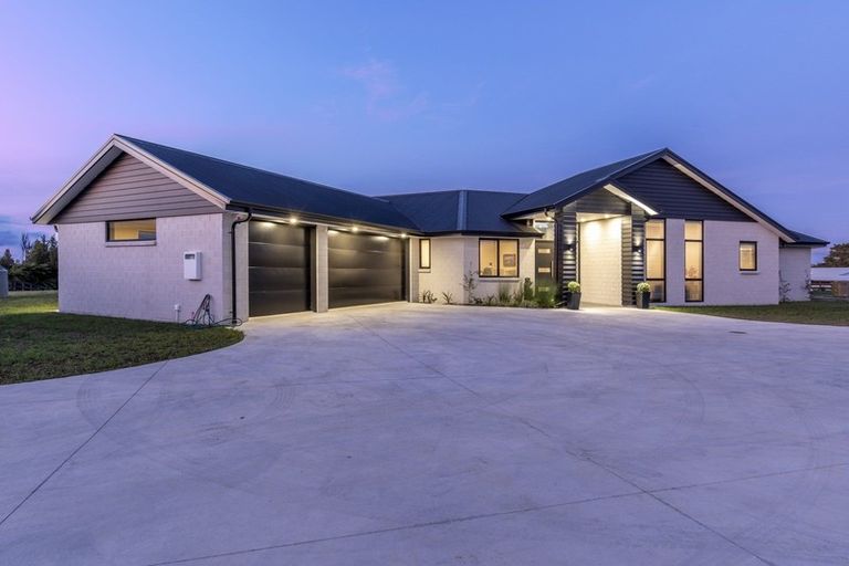 Photo of property in 25 Sarona Park Drive, Omanawa, Tauranga, 3171