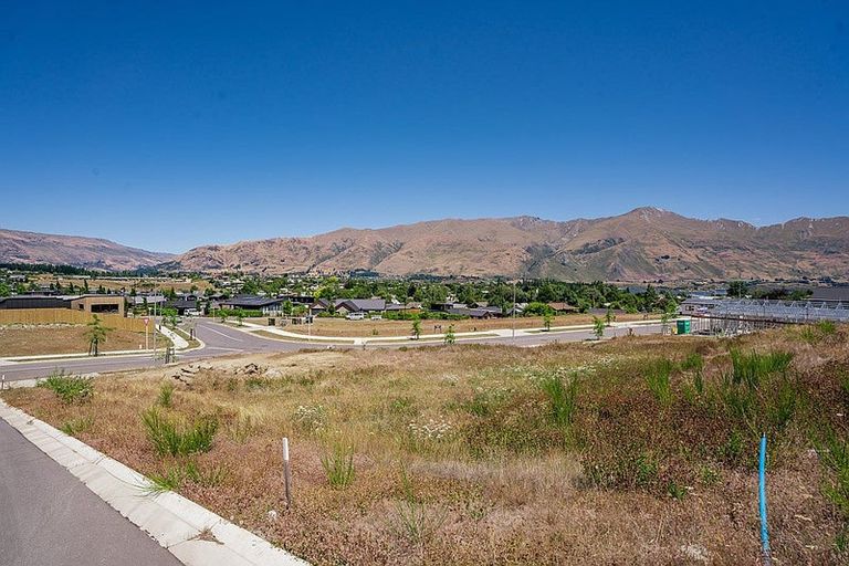 Photo of property in 59 Clearview Street, Wanaka, 9305