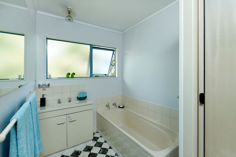 Photo of property in 2/62 Scotia Street, Wakatu, Nelson, 7011