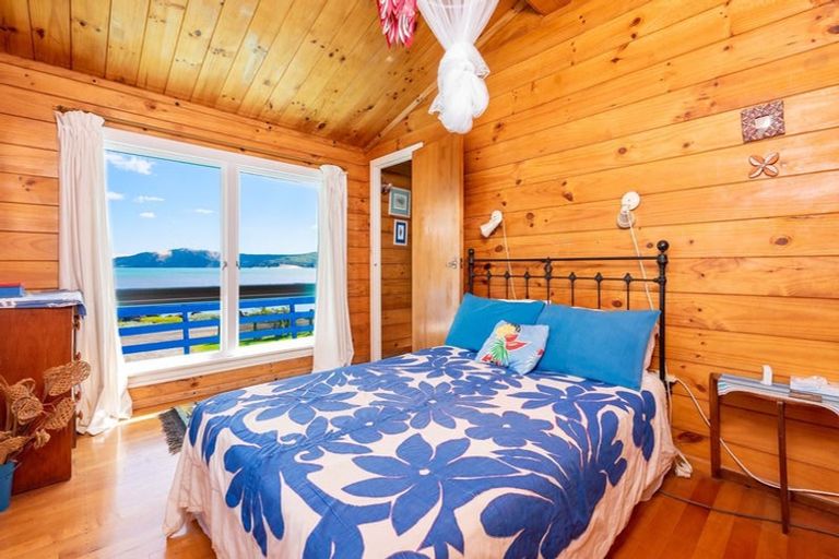 Photo of property in 24 Koutu Beach Road, Opononi, Kaikohe, 0473