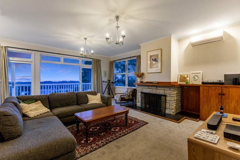 Photo of property in 18 Tui Crescent, Waikanae, 5036