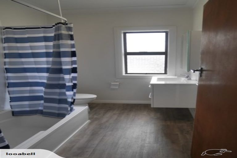 Photo of property in 20 Mornington Road, Balaclava, Dunedin, 9011