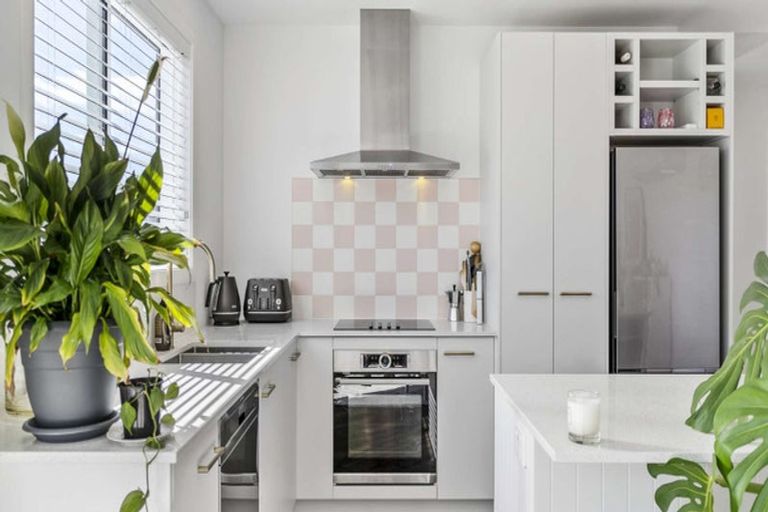 Photo of property in 11 Union Drive, Papamoa, 3118