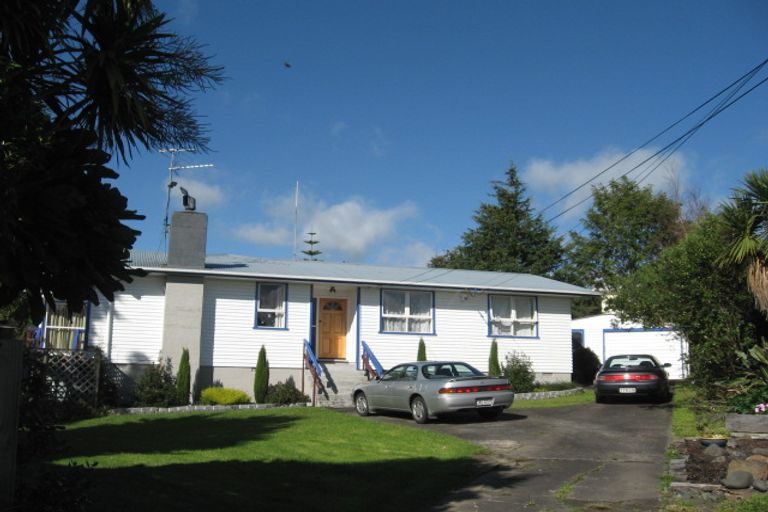 Photo of property in 27 Ennis Avenue, Pakuranga Heights, Auckland, 2010