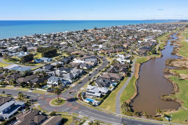 Photo of property in 6 Palazzo Drive, Papamoa Beach, Papamoa, 3118