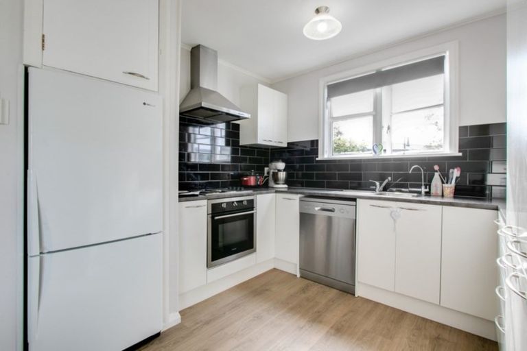 Photo of property in 48 Bedford Road, Marewa, Napier, 4110