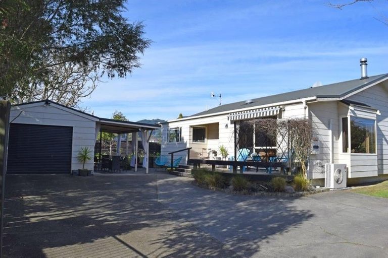 Photo of property in 32 Hinemoa Avenue, Taupo, 3330