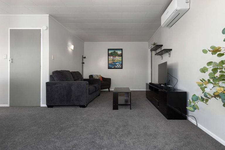 Photo of property in 16b Marere Avenue, Paraparaumu, 5032