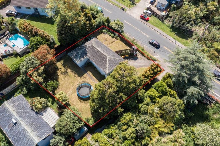 Photo of property in 8 Makora Road, Massey, Auckland, 0614