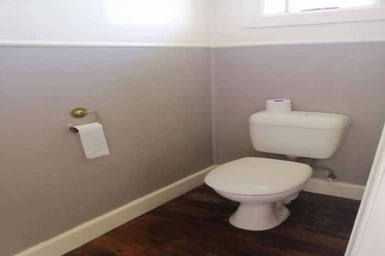 Photo of property in 6 Simeon Street, Somerfield, Christchurch, 8024