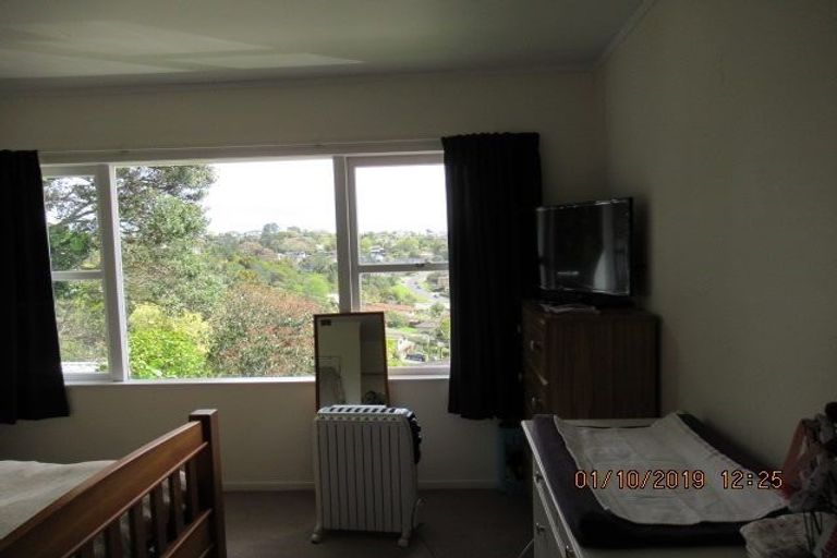Photo of property in 151 Browns Bay Road, Browns Bay, Auckland, 0630