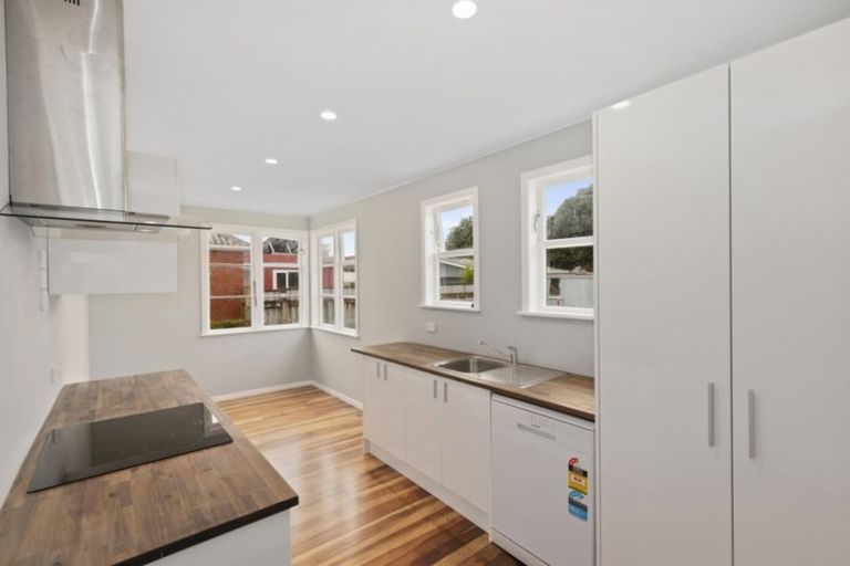 Photo of property in 68 Molesworth Street, Taita, Lower Hutt, 5011