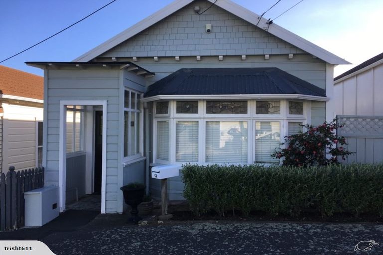 Photo of property in 9 Herald Terrace, Berhampore, Wellington, 6023