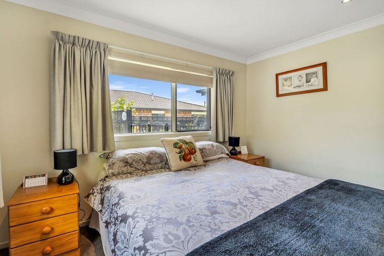 Photo of property in 112a Weraroa Road, Levin, 5510