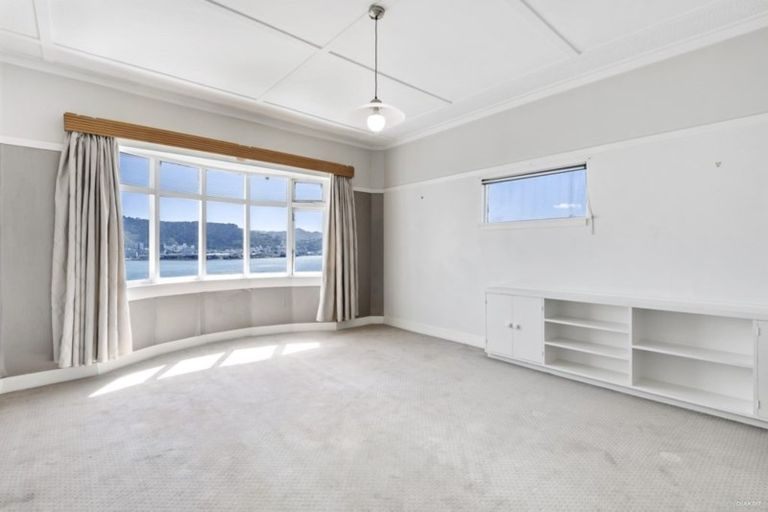 Photo of property in 14 Lindum Terrace, Roseneath, Wellington, 6011