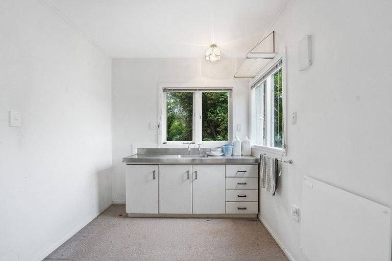 Photo of property in 3 Foster Avenue, Huia, Auckland, 0604