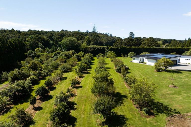 Photo of property in 150 Cemetery Road, Maunu, Whangarei, 0179