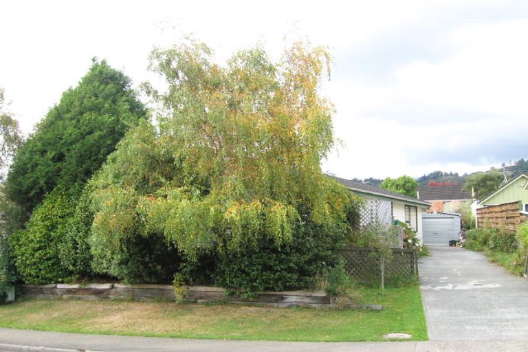 Photo of property in 103 Field Street, Silverstream, Upper Hutt, 5019