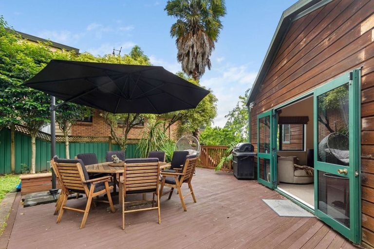 Photo of property in 43 Ranui Street, Dinsdale, Hamilton, 3204