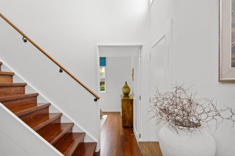 Photo of property in 114a Clyde Road, Ilam, Christchurch, 8041