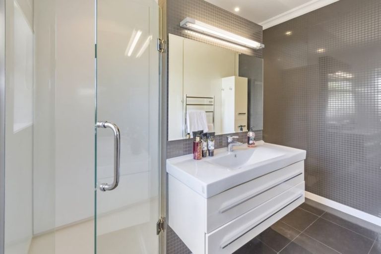 Photo of property in 27 Aldon Lane, The Gardens, Auckland, 2105