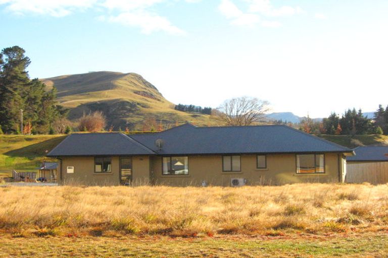 Photo of property in 7 Erskine Street, Lake Hayes, Queenstown, 9304