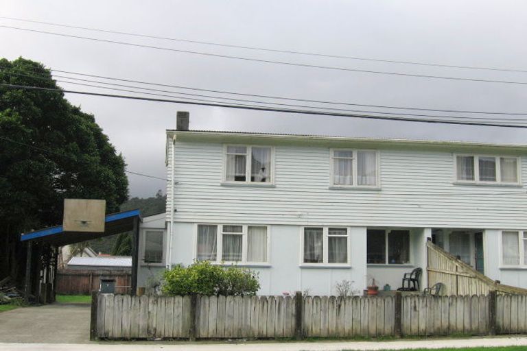 Photo of property in 7 Wainhouse Street, Stokes Valley, Lower Hutt, 5019