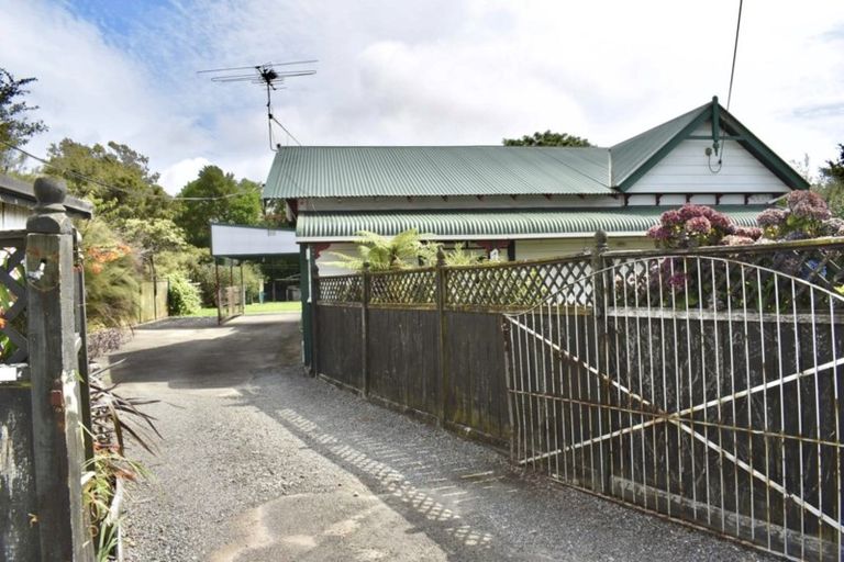 Photo of property in 34 School Road, Te Horo, Otaki, 5582