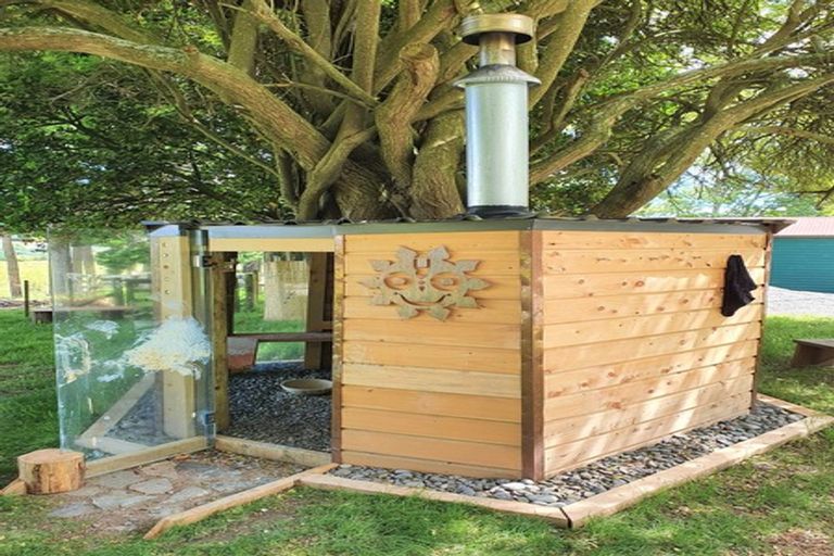 Photo of property in 102 Reid Road, Glenbrook, Waiuku, 2681