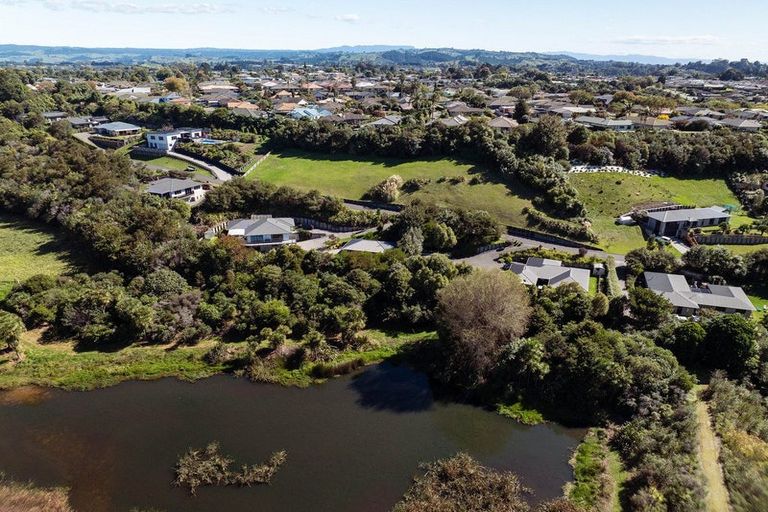 Photo of property in 10 Southill Way, Pyes Pa, Tauranga, 3112