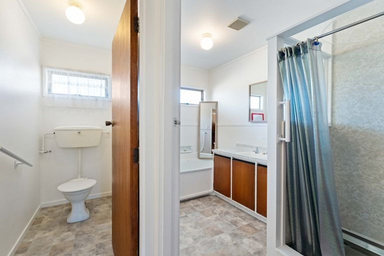 Photo of property in 4/24 Alfriston Road, Manurewa East, Auckland, 2102