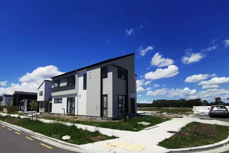 Photo of property in 44 Kairakau Street, Papakura, 2110