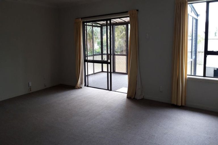 Photo of property in 155 Sawyers Arms Road, Northcote, Christchurch, 8052