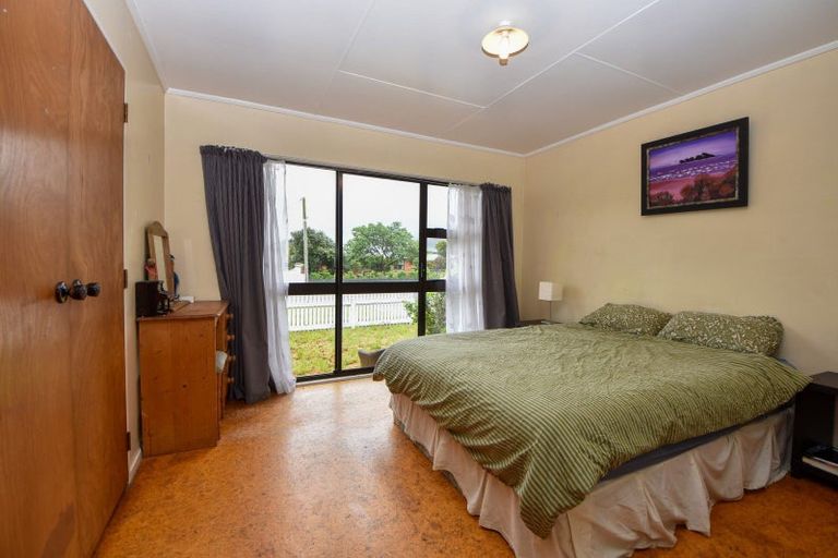 Photo of property in 9 Lincoln Road, Carterton, 5713