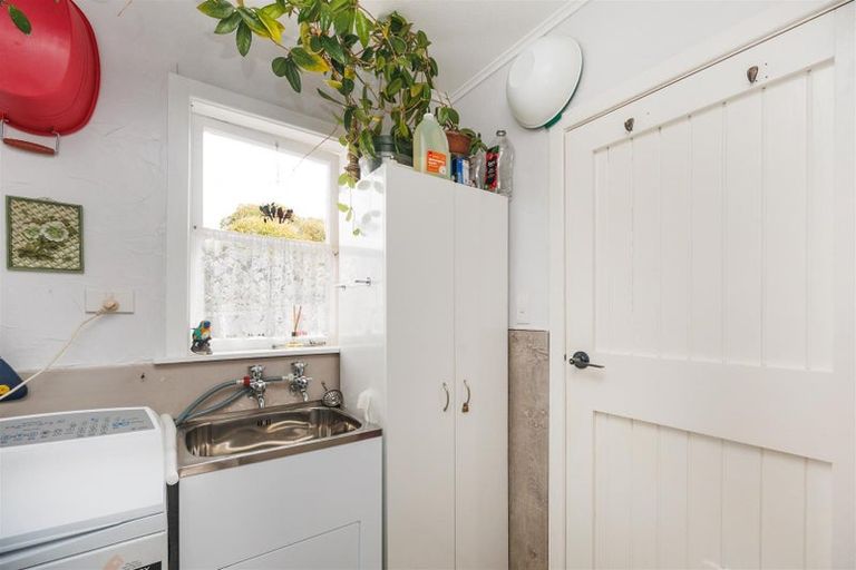 Photo of property in 11 Ahuru Street, Marton, 4710