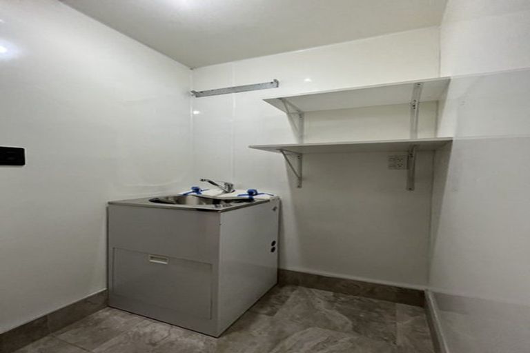 Photo of property in 13 Sombrero View, Ascot Park, Porirua, 5024