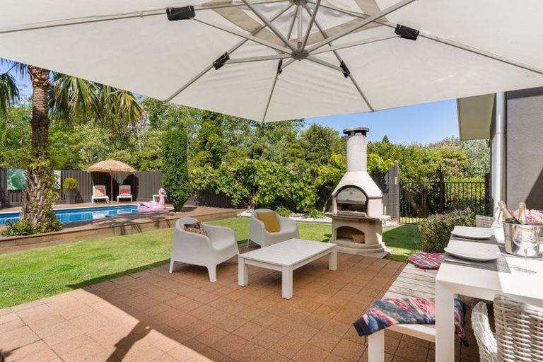 Photo of property in 11 Herbert Drive, Whangamata, 3620