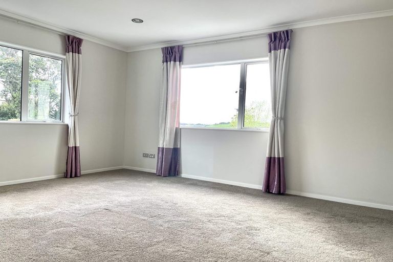 Photo of property in 66a Hutchinsons Road, Bucklands Beach, Auckland, 2014