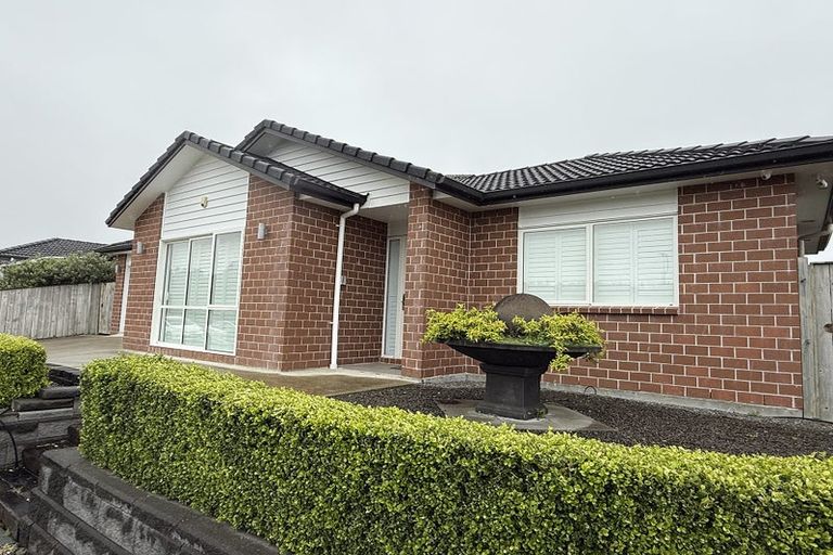 Photo of property in 33 Castlebane Drive, Flat Bush, Auckland, 2019