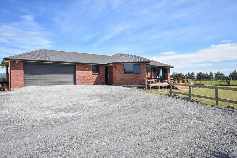 Photo of property in 345 Riccarton Road West, Mosgiel, 9092