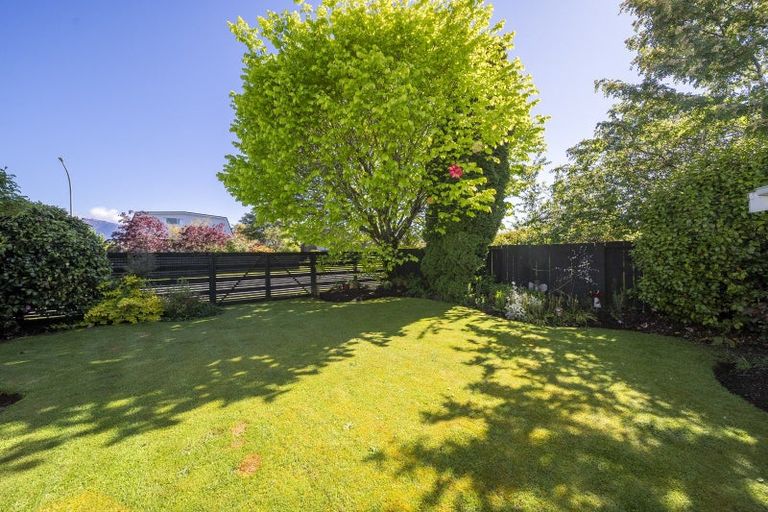 Photo of property in 8 Bowen Street, Te Anau, 9600