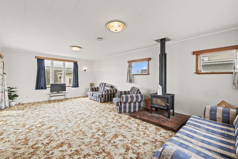 Photo of property in 15 Potaka Street, Marton, 4710