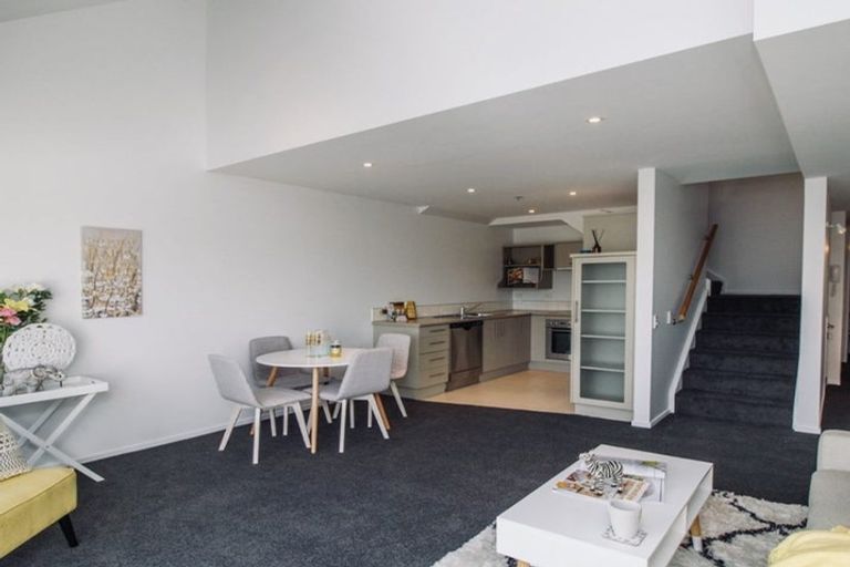 Photo of property in Coromandel Heights, 3/111 Coromandel Street, Newtown, Wellington, 6021