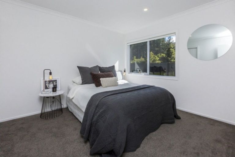 Photo of property in 80 Riverstone Drive, Riverstone Terraces, Upper Hutt, 5018