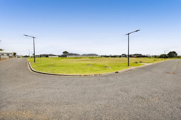 Photo of property in 19 Customhouse Street, Bell Block, New Plymouth, 4312