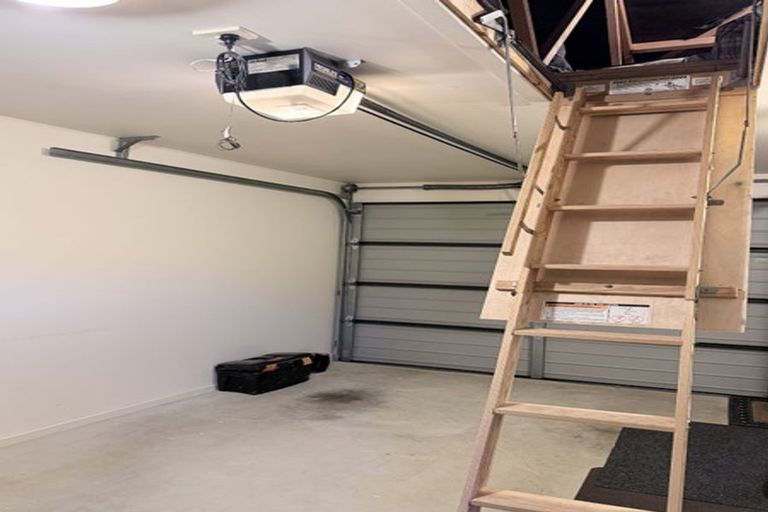 Photo of property in 9/169 Sturges Road, Henderson, Auckland, 0612