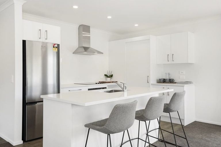 Photo of property in 13 Kahikatea Drive, Kinloch, Taupo, 3377